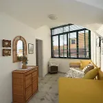 Casa Del Capitano * ヴィーコ・エクエンセ