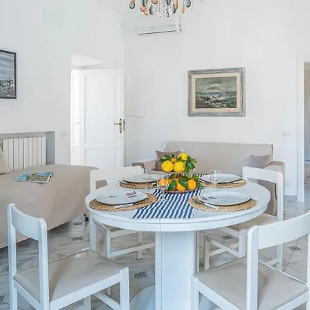 Holiday home Casa Del Capitano Vico Equense
